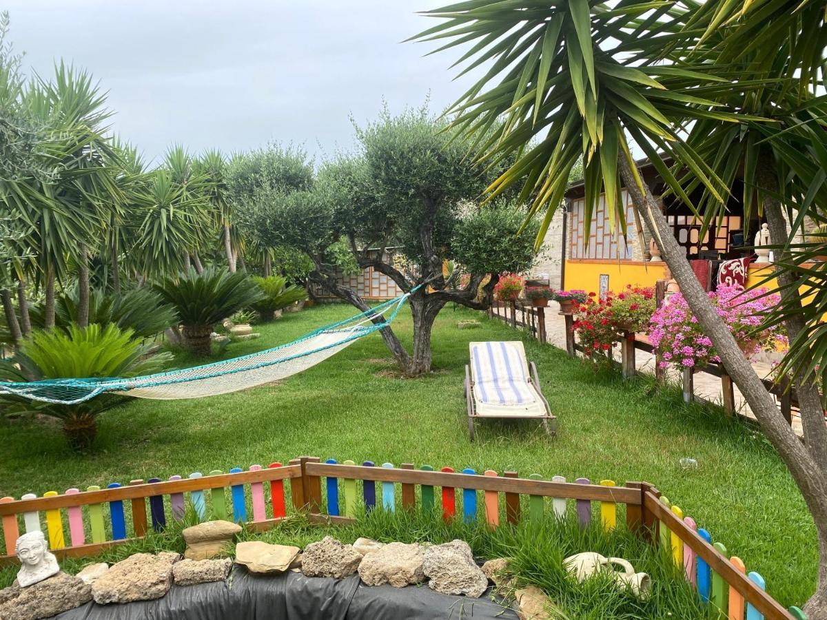 Chalet Del Girasole Castellabate Exterior photo